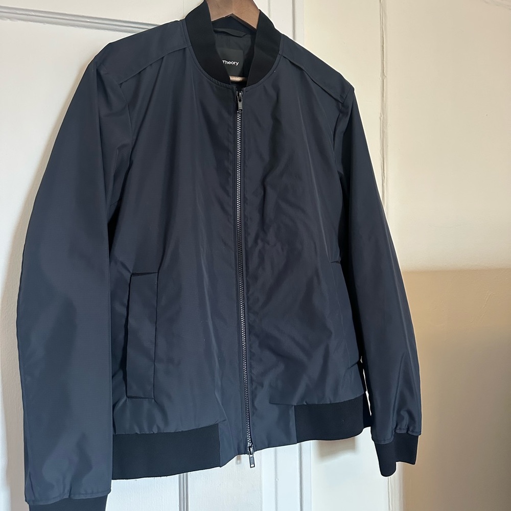 Theory Men’s Bomber (Size Medium